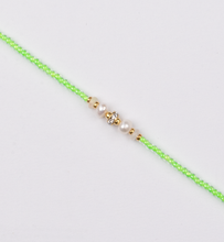 Load image into Gallery viewer, Juice Fluoro Pearl Opal Crystal Bead Bracelet
