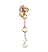 Load image into Gallery viewer, Bellie Eye Pearl Chain Earring
