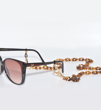 Load image into Gallery viewer, Tortoise Mask &amp; Eyewear Resin Chain
