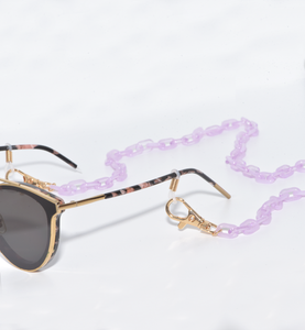 Lilac Mask & Eyewear Resin Chain