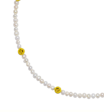 Load image into Gallery viewer, Harvey Smiley Freshwater Pearl Necklace
