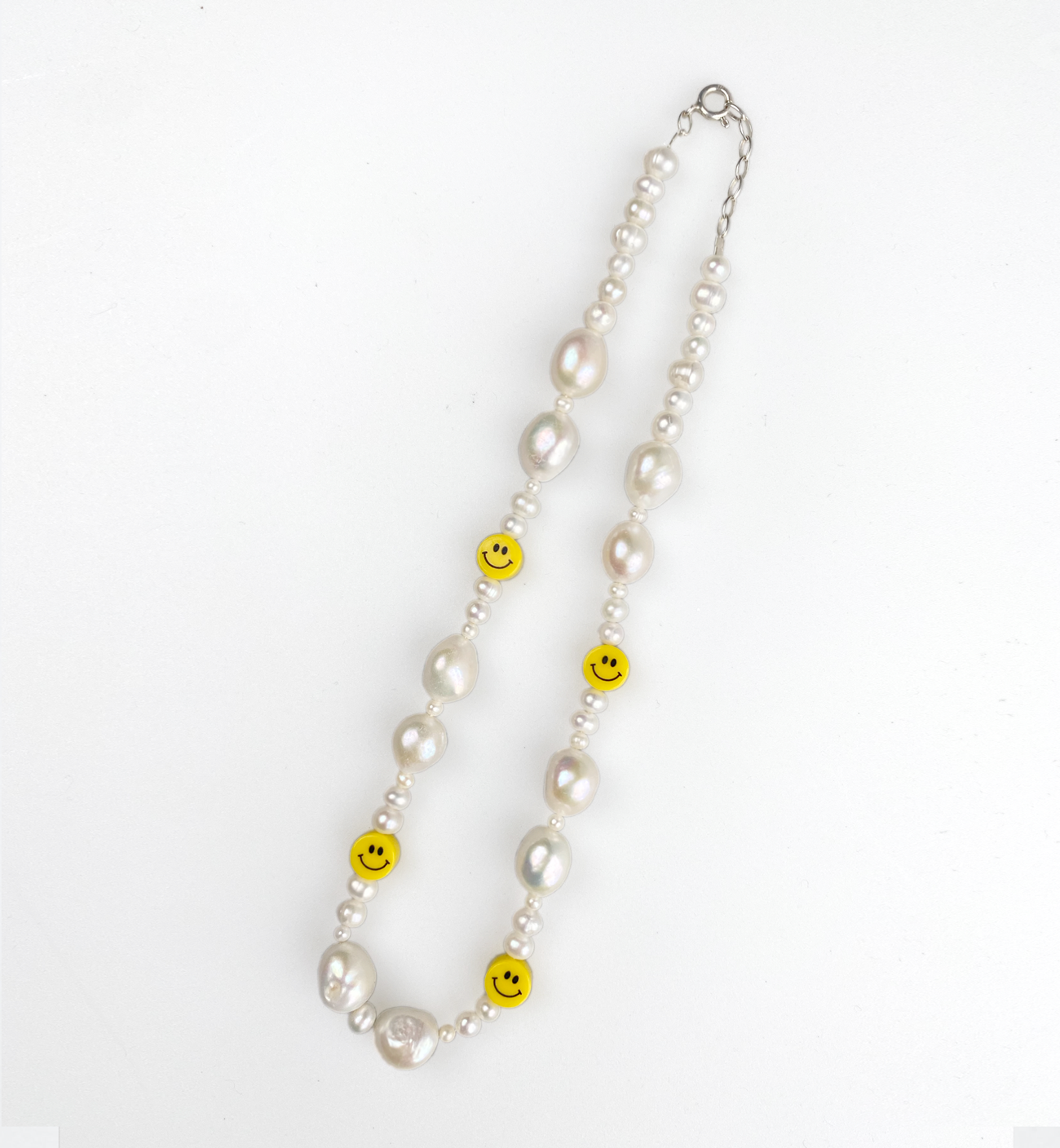 SMILEY FACE NECKLACE – PRIMP AND PRISSY