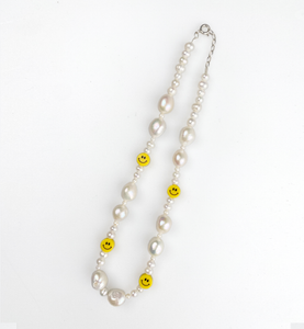 Chunky Acid Smiley Pearl Necklace